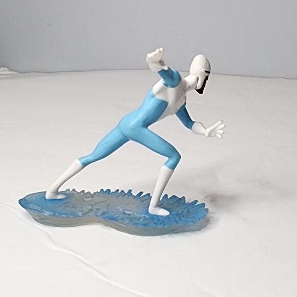 Disney / Pixar Incredibles 2 Frozone 2.5-Inch PVC Figurine - Picture 2 of 4